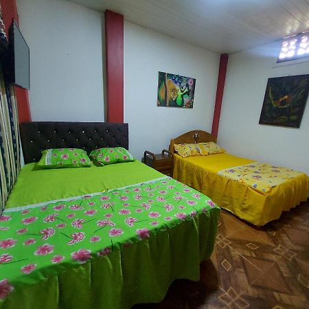 לטיסייה Hostal Selvatrip מראה חיצוני תמונה