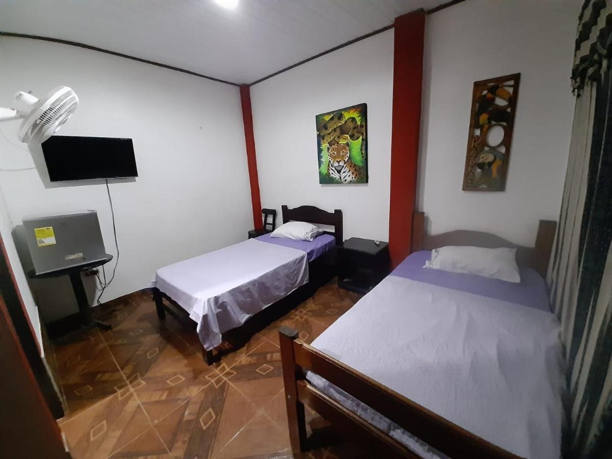 לטיסייה Hostal Selvatrip מראה חיצוני תמונה